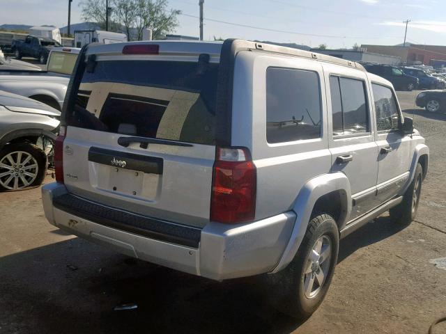1J8HG48NX6C237701 - 2006 JEEP COMMANDER 银色 照片 4
