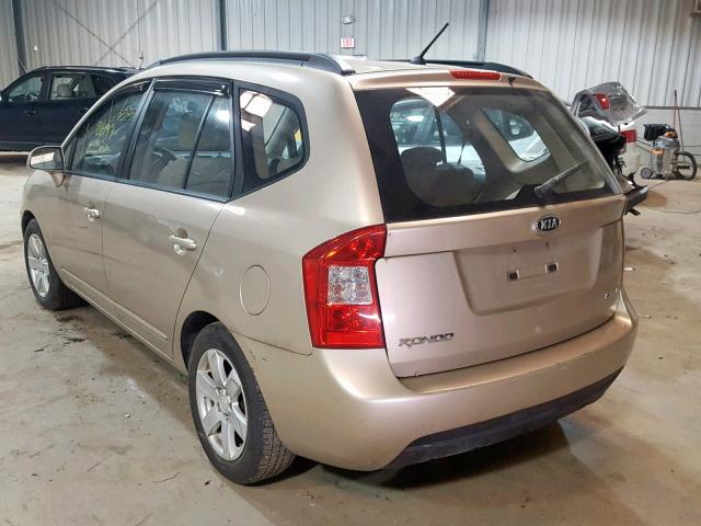 KNAFG526687138386 - 2008 KIA RONDO LX GOLD photo 3