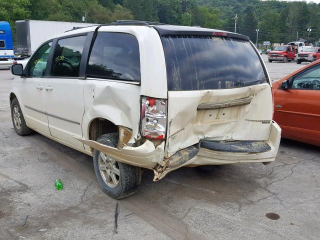 2A4RR5D13AR431625 - 2010 CHRYSLER TOWN & COU WHITE photo 3