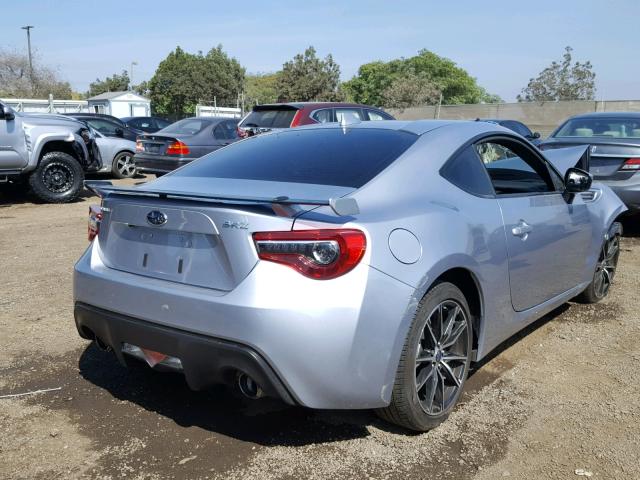 JF1ZCAC1XH8606370 - 2017 SUBARU BRZ 2.0 LI SILVER photo 4