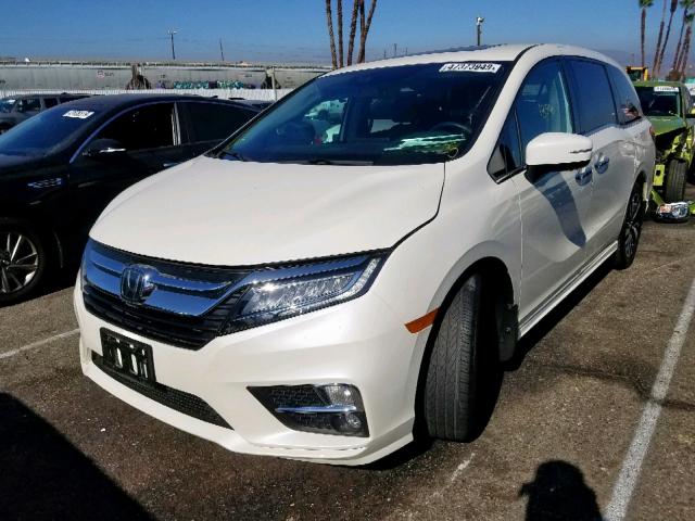 5FNRL6H90JB079774 - 2018 HONDA ODYSSEY EL WHITE photo 2