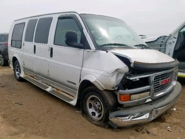 1GDFG15RXV1105998 - 1997 GMC SAVANA RV WHITE photo 1