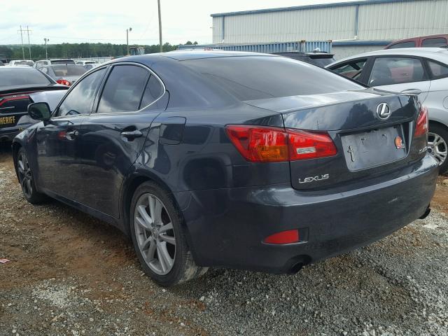 JTHBK262X62020906 - 2006 LEXUS IS 250 GRAY photo 3