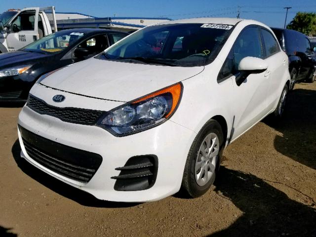 KNADM5A36G6648510 - 2016 KIA RIO LX WHITE photo 2