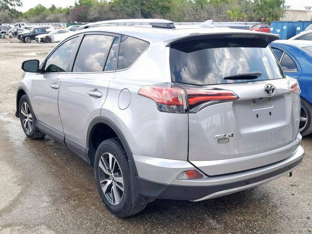 JTMWFREV5JJ172442 - 2018 TOYOTA RAV4 ADVEN SILVER photo 3