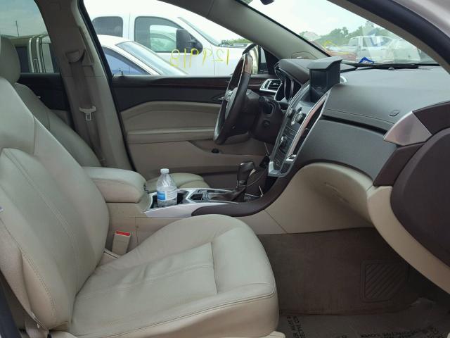 3GYFNAEY9AS558790 - 2010 CADILLAC SRX LUXURY WHITE photo 5