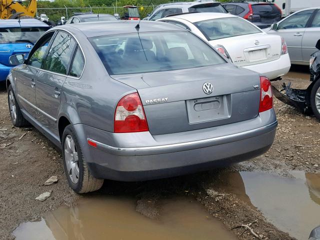 WVWRH63B52P223953 - 2002 VOLKSWAGEN PASSAT GLX Boz foto 3