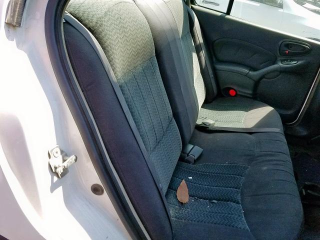 1G2NF52E24M687060 - 2004 PONTIAC GRAND AM S WHITE photo 6