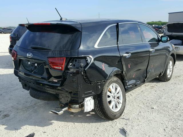 5XYPG4A35KG464862 - 2019 KIA SORENTO LX BLACK photo 4