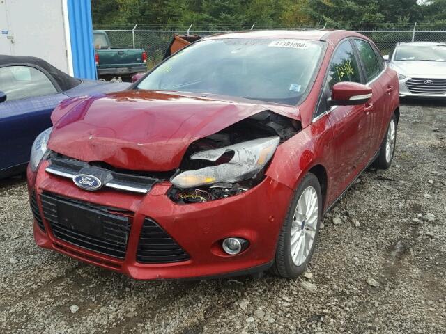 1FADP3J27DL357121 - 2013 FORD FOCUS TITA RED photo 2