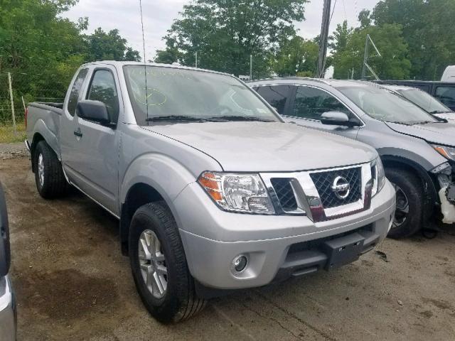 1N6AD0CW3JN748820 - 2018 NISSAN FRONTIER S SILVER photo 1