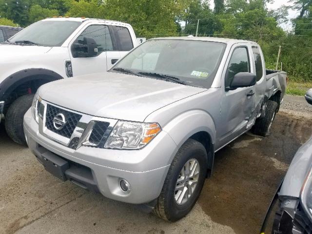 1N6AD0CW3JN748820 - 2018 NISSAN FRONTIER S SILVER photo 2