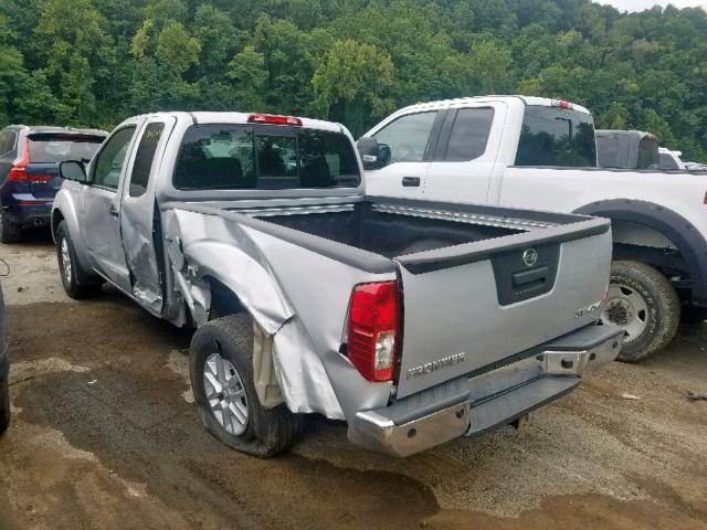 1N6AD0CW3JN748820 - 2018 NISSAN FRONTIER S SILVER photo 3