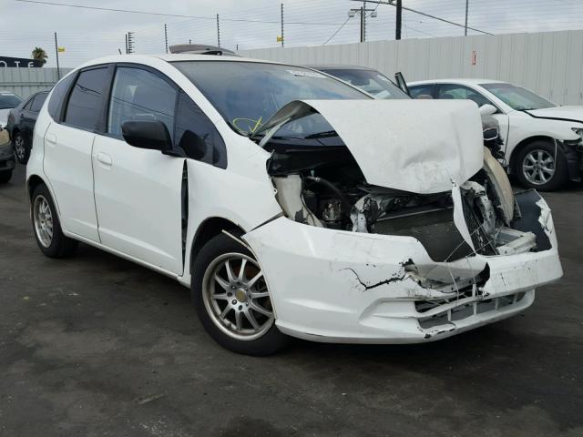 JHMGE88289S024440 - 2009 HONDA FIT WHITE photo 1