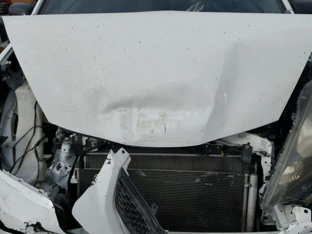 JHMGE88289S024440 - 2009 HONDA FIT WHITE photo 7