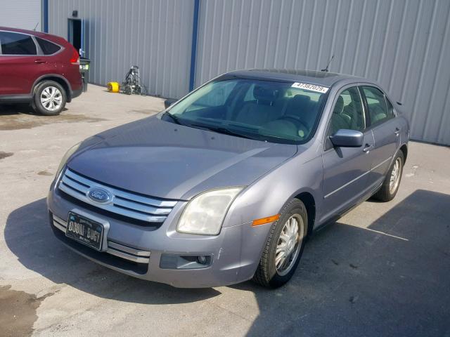 3FAHP011X7R226861 - 2007 FORD FUSION SE GRAY photo 2