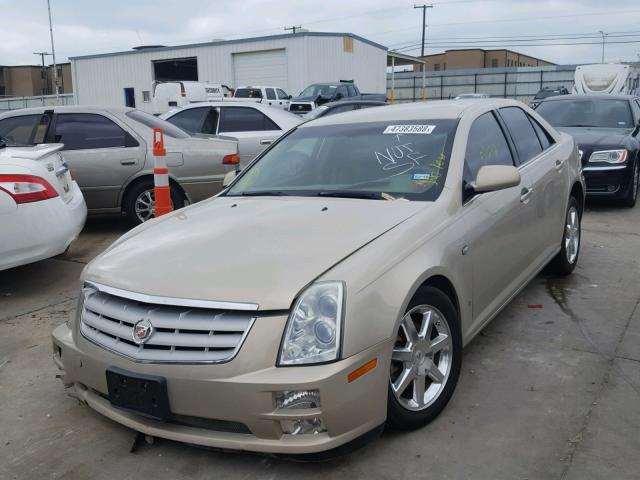 1G6DW677470141351 - 2007 CADILLAC STS BROWN photo 2