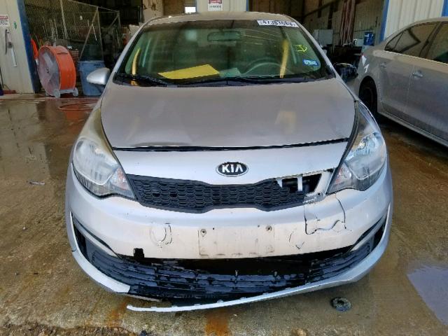 KNADM4A33G6543059 - 2016 KIA RIO LX SILVER photo 9