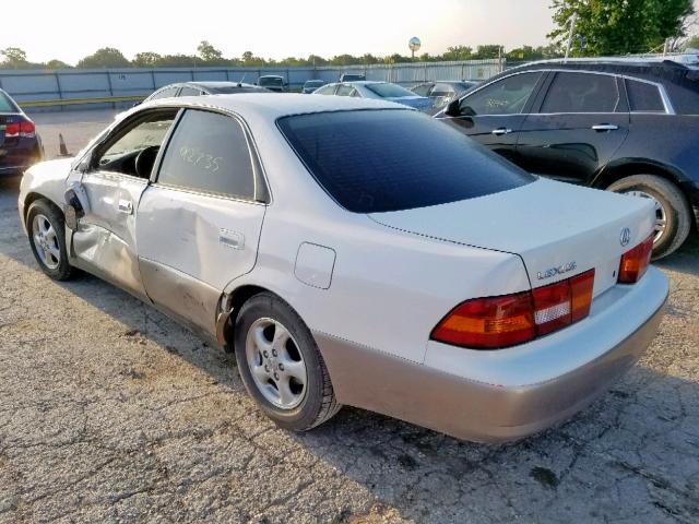 JT8BF28G6W5026102 - 1998 LEXUS ES 300 WHITE photo 3