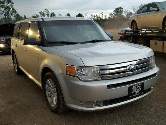 2FMGK5BC1BBD22155 - 2011 FORD FLEX SE SILVER photo 1