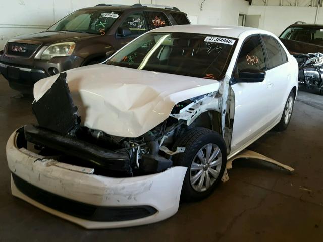 3VW2K7AJ8EM375218 - 2014 VOLKSWAGEN JETTA BASE 白色 照片 2