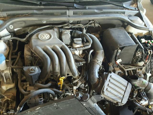 3VW2K7AJ8EM375218 - 2014 VOLKSWAGEN JETTA BASE 白色 照片 7