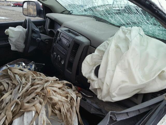 3C6UD5HL2CG336208 - 2012 DODGE RAM 2500 S თეთრი ფოტო 5