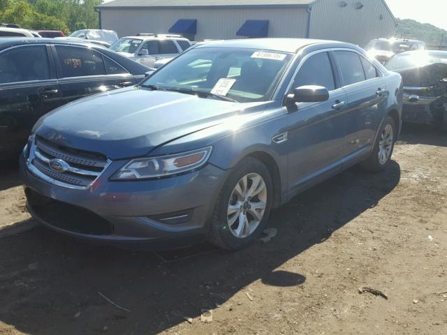 1FAHP2EW1AG148003 - 2010 FORD TAURUS SEL BLUE photo 2