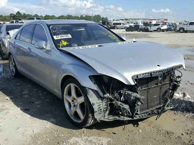 WDDNG71X17A062975 - 2007 MERCEDES-BENZ S 550 SILVER photo 1