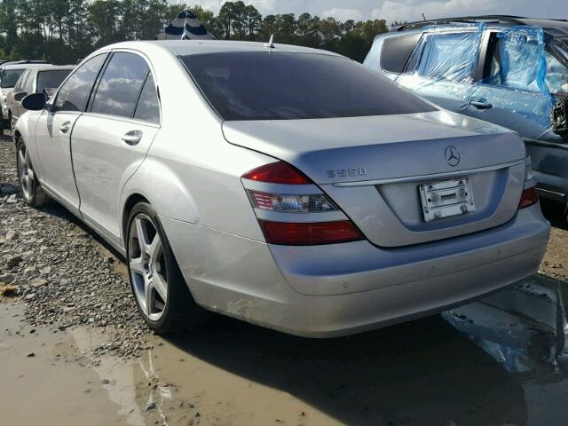 WDDNG71X17A062975 - 2007 MERCEDES-BENZ S 550 SILVER photo 3