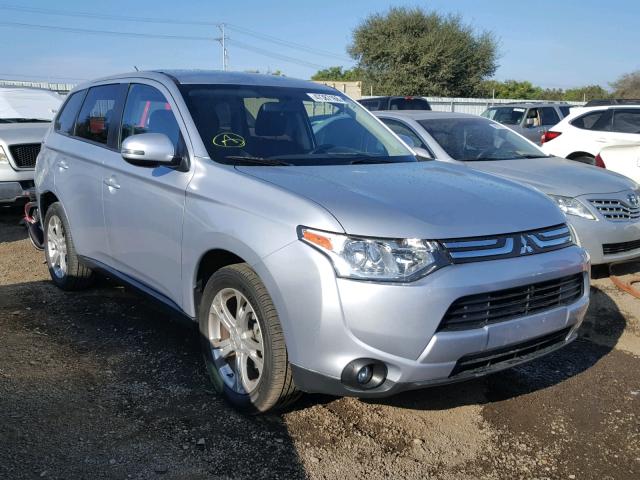 JA4AD3A3XEZ007408 - 2014 MITSUBISHI OUTLANDER SILVER photo 1