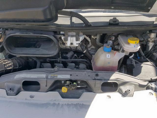 3C6TRVCG3KE521563 - 2019 RAM PROMASTER 白色 照片 7