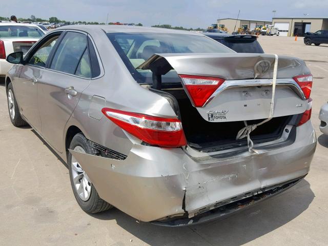 4T4BF1FK0FR470246 - 2015 TOYOTA CAMRY LE TAN photo 3