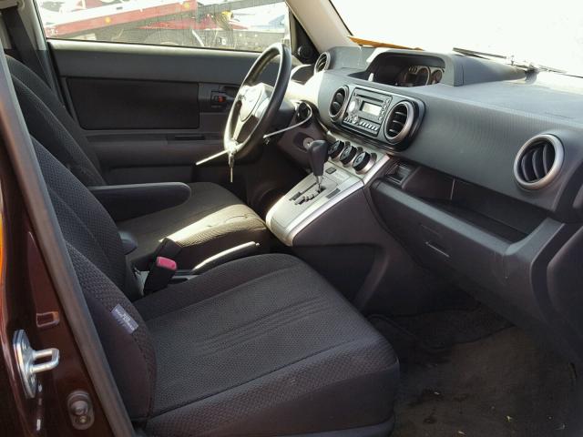 JTLZE4FE8A1111270 - 2010 TOYOTA SCION XB Марун фото 5