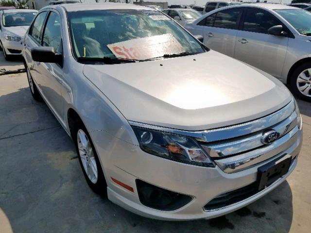 3FAHP0GA0AR111507 - 2010 FORD FUSION S SILVER photo 1