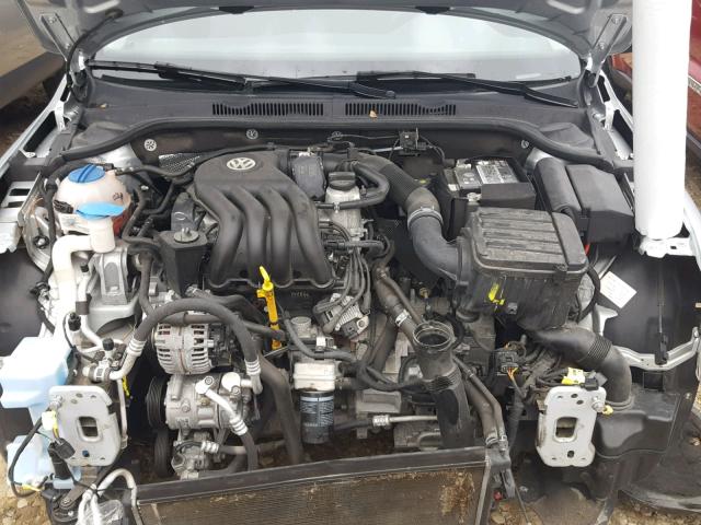 3VW2K7AJ5FM272257 - 2015 VOLKSWAGEN JETTA BASE Արծաթագույն լուսանկար 7