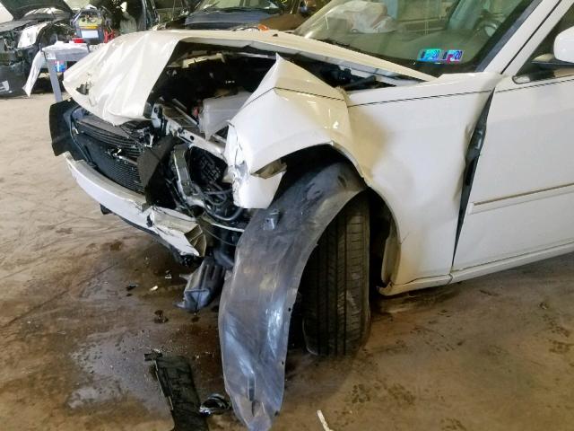 2C3KA53G77H888820 - 2007 CHRYSLER 300 TOURIN WHITE photo 9