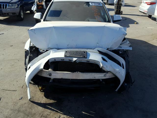 WBA3B1C59EK133076 - 2014 BMW 320 I WHITE photo 9