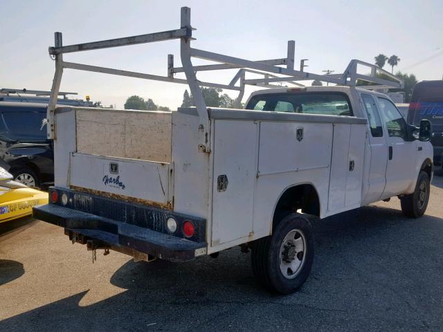 1FDSX35505EC43713 - 2005 FORD F350 SRW S WHITE photo 4