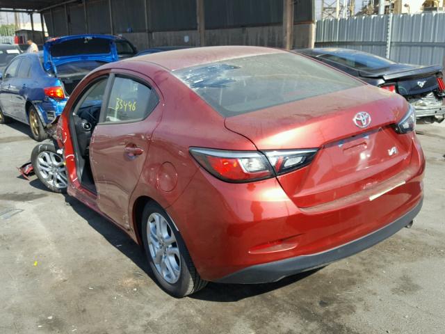 3MYDLBYV6HY151318 - 2017 TOYOTA YARIS IA RED photo 3