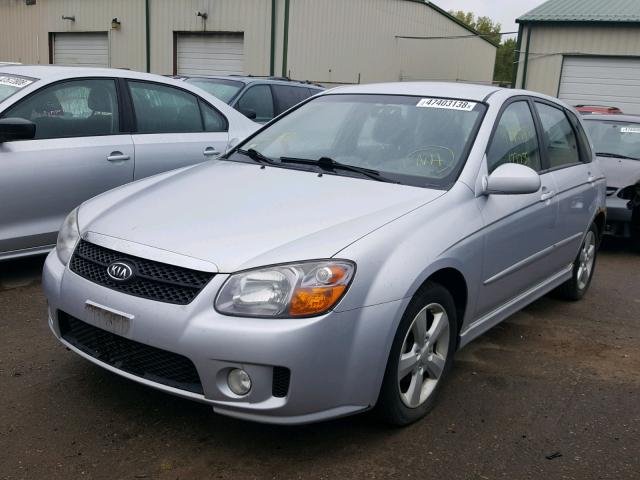 KNAFE161475006881 - 2007 KIA SPECTRA5 S SILVER photo 2