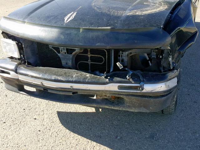 1GTDT19W1T8528951 - 1996 GMC SONOMA BLACK photo 9