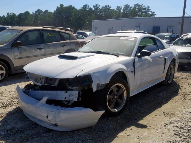 1FAFP42X31F162944 - 2001 FORD MUSTANG GT WHITE photo 2