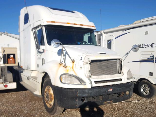 1FUJA6CG02LJ87232 - 2002 FREIGHTLINER CONVENTION WHITE photo 1