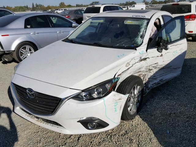 JM1BM1W77E1190968 - 2014 MAZDA 3 GRAND TO WHITE photo 2