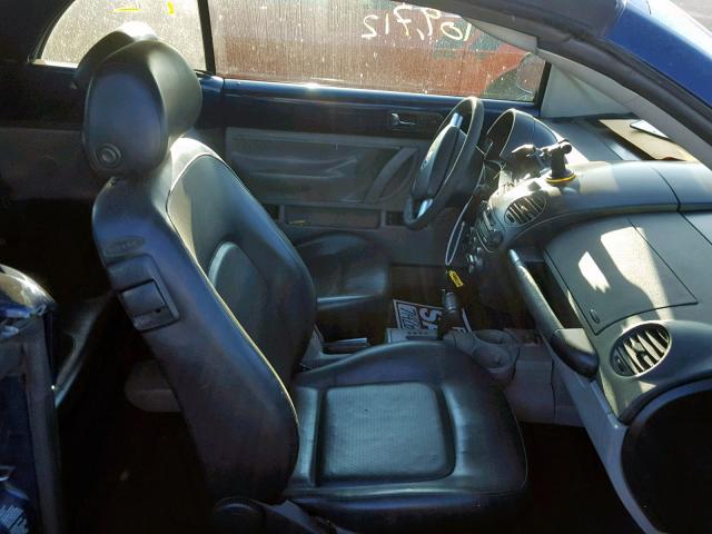 3VWCD21Y53M317403 - 2003 VOLKSWAGEN NEW BEETLE ლურჯი ფოტო 5