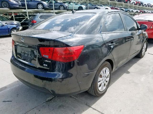 KNAFU4A29C5512009 - 2012 KIA FORTE EX BLACK photo 4