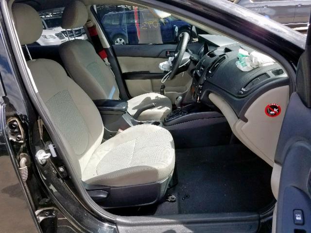 KNAFU4A29C5512009 - 2012 KIA FORTE EX BLACK photo 5