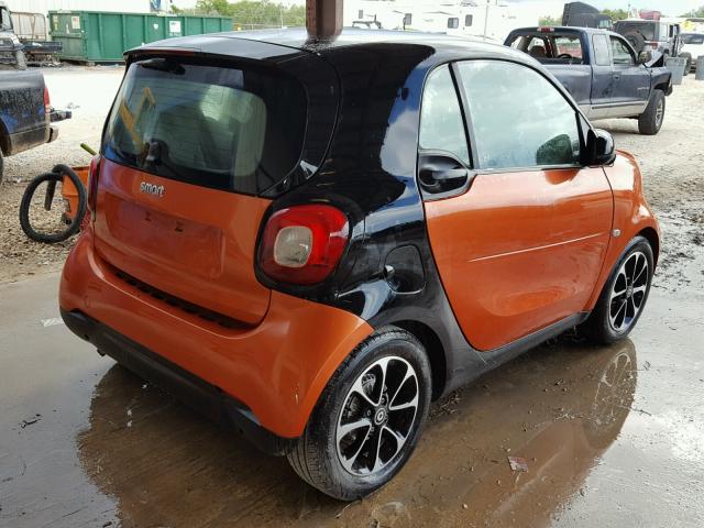 WMEFJ5DA9GK046725 - 2016 SMART FORTWO TWO TONE photo 4