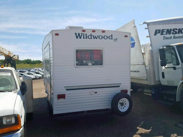 4X4FWDD266R334852 - 2006 WILD LE CAMPER WHITE photo 3